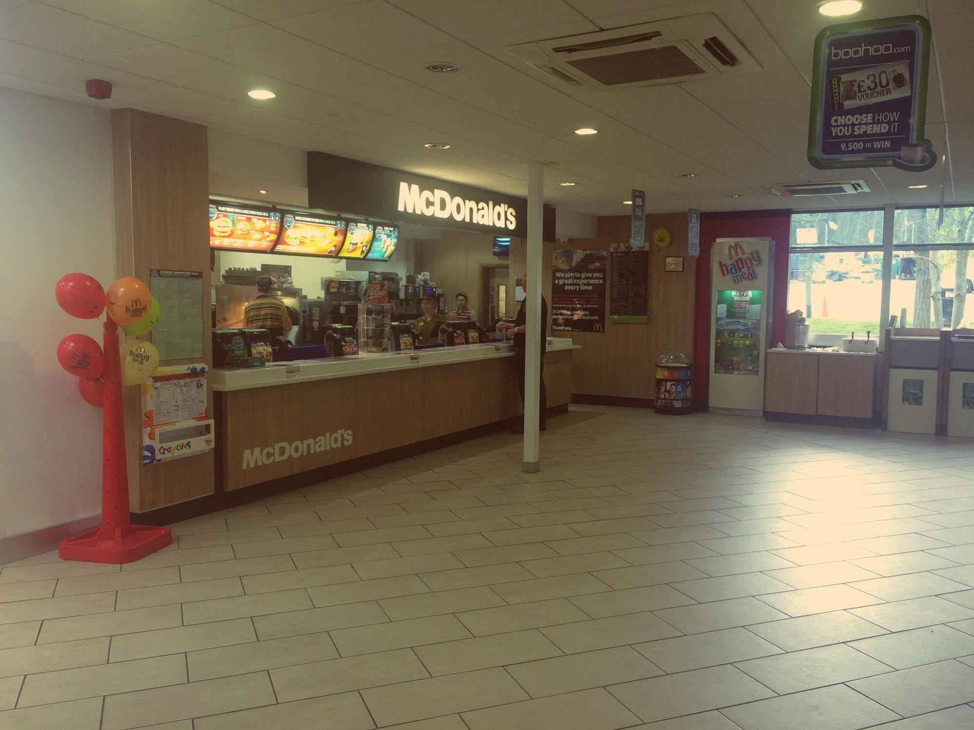 南安普敦若汉姆戴斯酒店 Chilworth  外观 照片